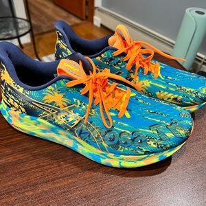 ASIC Noosa Tri 13 (Mens size 9.5)